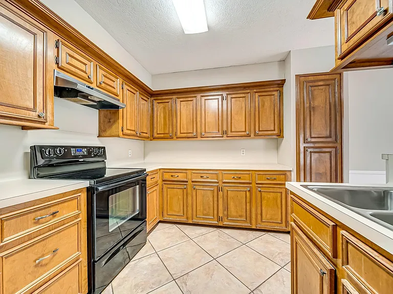 12038 Texas National Blvd — Photo 17