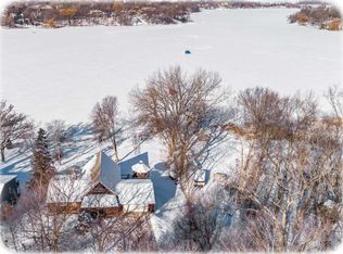 7565 Maplewood Dr N, Maple Grove, MN 55311