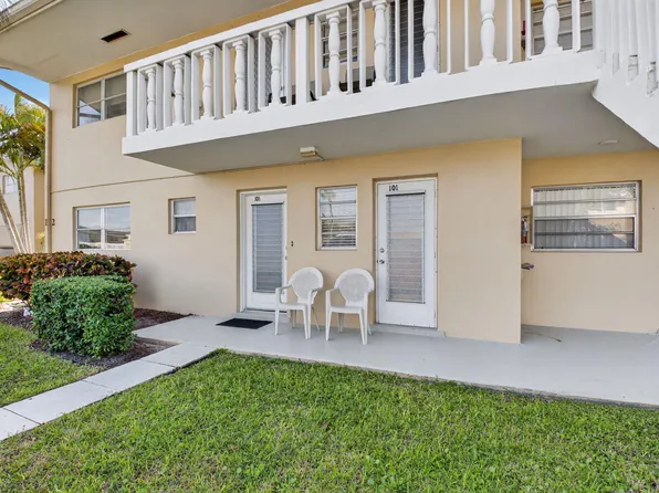 2152 NE 1st Way #101, Boynton Beach, FL 33435