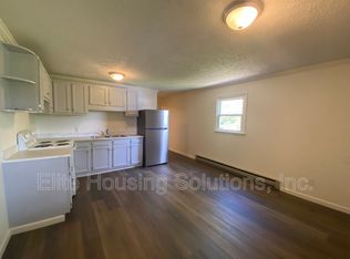 108 Buck Ave APT D, Rural Retreat, VA 24368