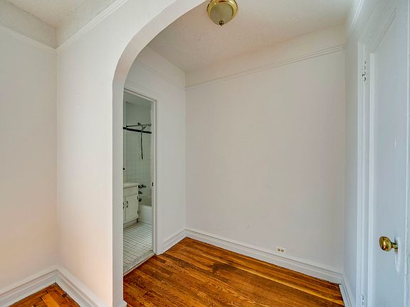4th image of 43-34 49th St #6J