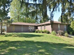 104 Crest Ct, Lake Saint Louis, MO 63367