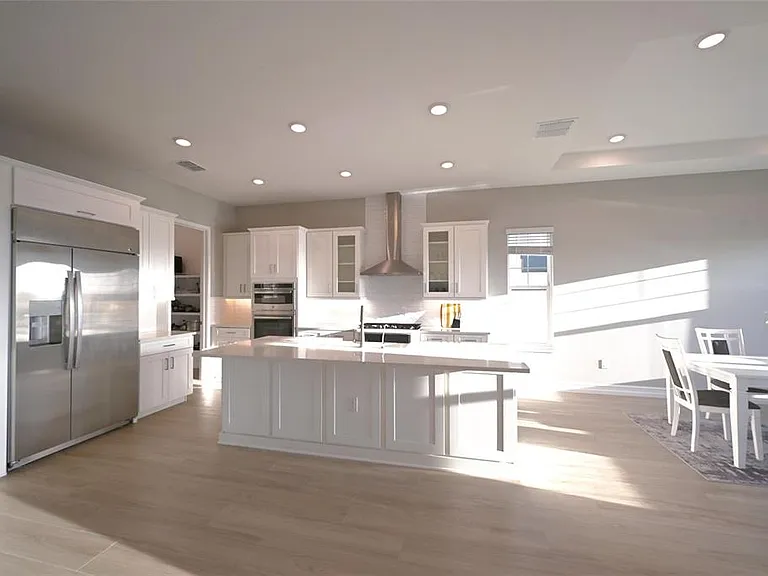 1056 Seagrape Dr — Photo 10