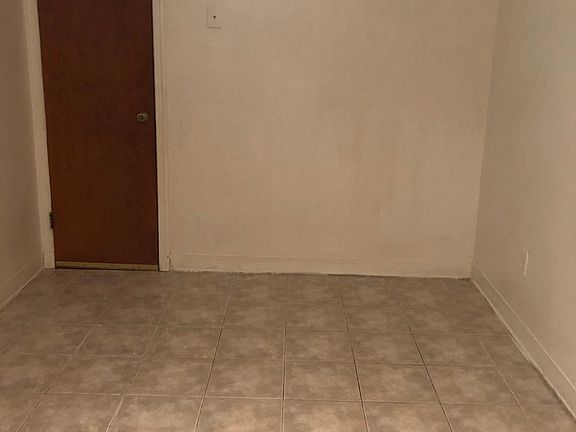 5th image of 1208 Englewood St #1