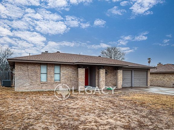 2nd image of 104 Sombrero Dr