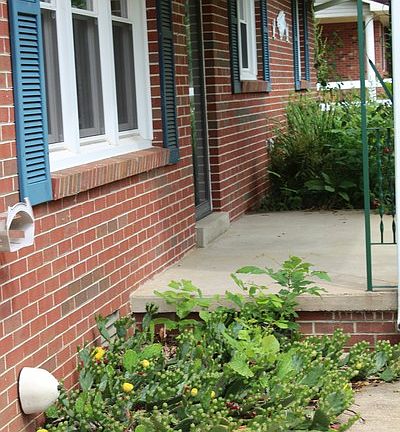 Front Porch : Another view of the front porch with enough room for chairs.