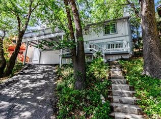 621 Arth Dr, Crestline, CA 92325