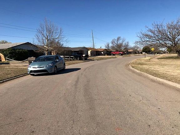 4th image of 6904 SW Forest Ave