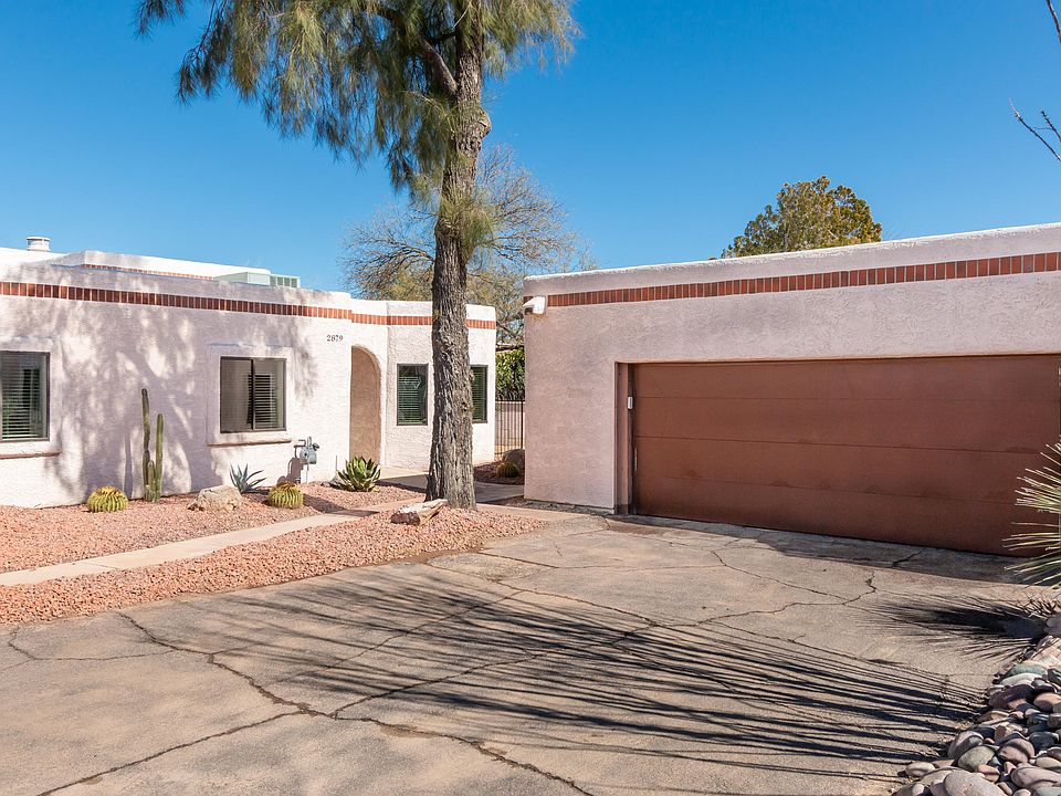 1st image of 2879 E Weymouth Cir