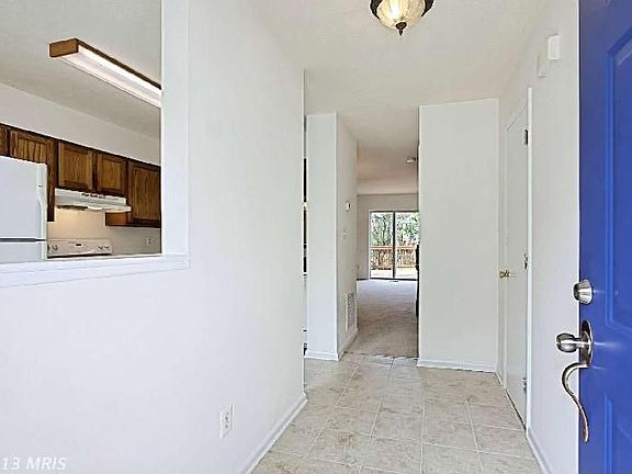 3rd image of 20452 Summersong Ln
