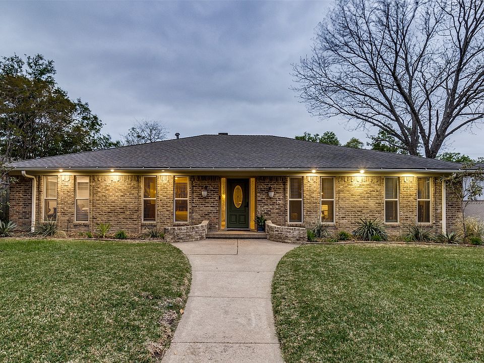 1st image of 9352 Heatherdale Dr
