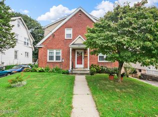 43 1/2 Rodwell Ave, Greenwich, CT 06830