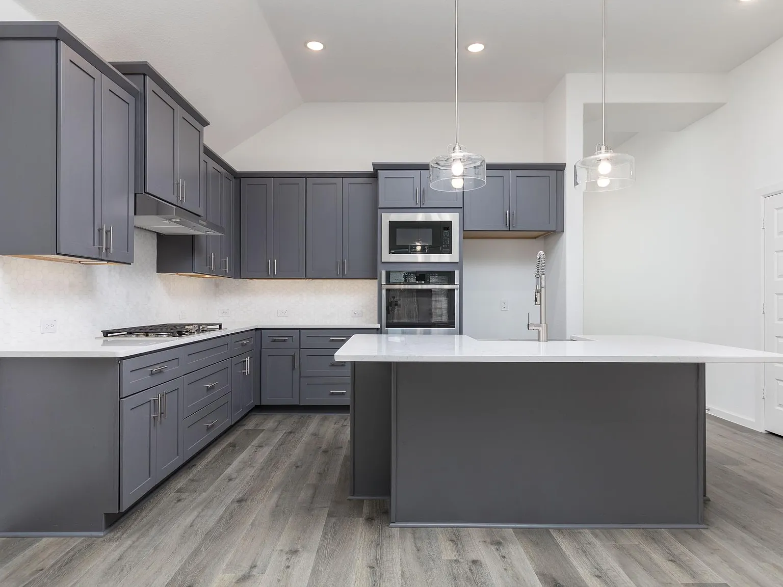 3705 Hudson Way — Photo 4