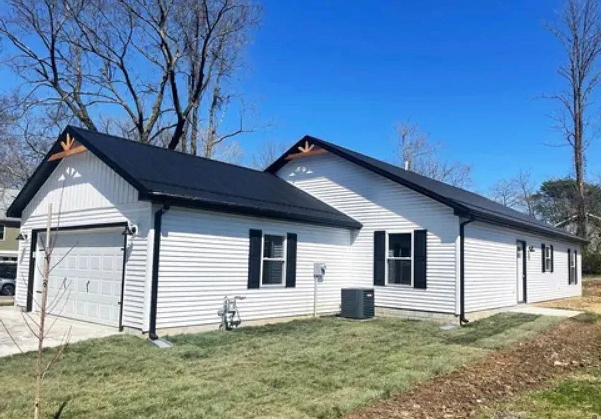 Building Photo - 788 N Oolitic Dr