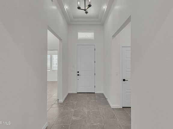 4th image of 441 Santiago Munos St