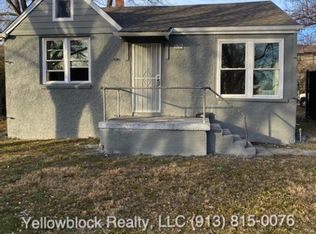 1202 E 83rd Ter, Kansas City, MO 64131