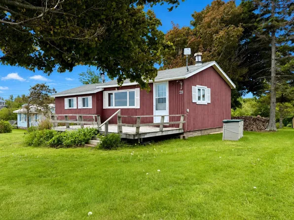 28 Hillwinds Beach Dr, Northport, NS B0L 1E0