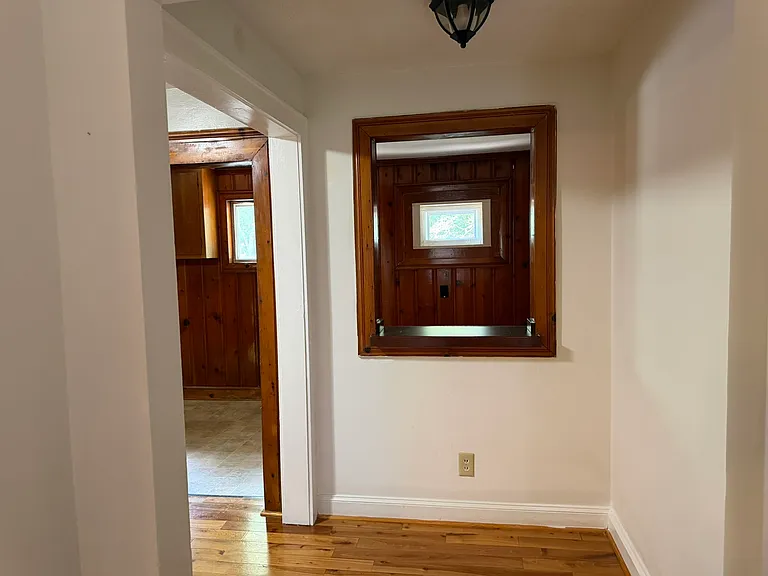309 Avery Ave — Photo 2