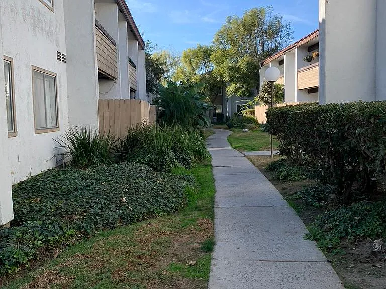 2511 W Sunflower Ave #T12 — Photo 24