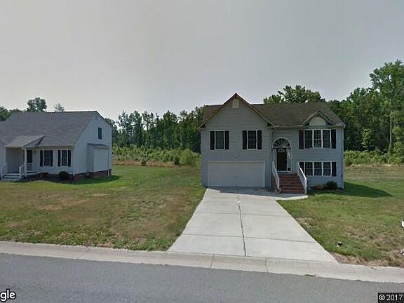 2nd image of 3917 Battersea Pl