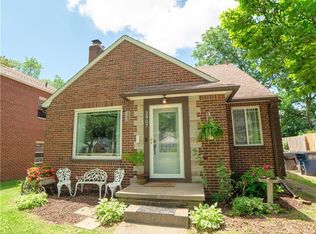 2907 Sherbrooke Rd, Toledo, OH 43606