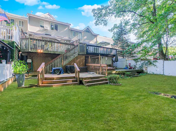 20 Notus Avenue image 32 of 44