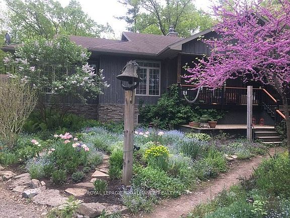 4th image of 602 Elmbrook Rd