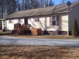 241 Rockhouse Rd, Marion, NC 28752