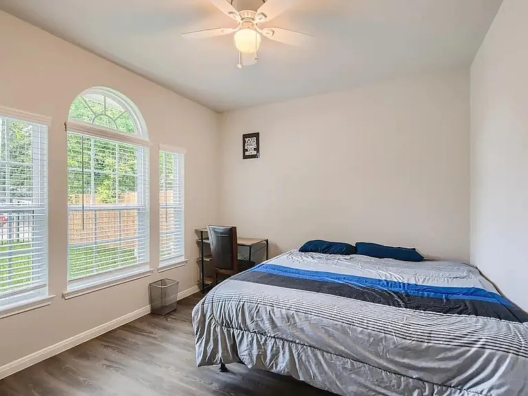 4834 Van Fleet St — Photo 14