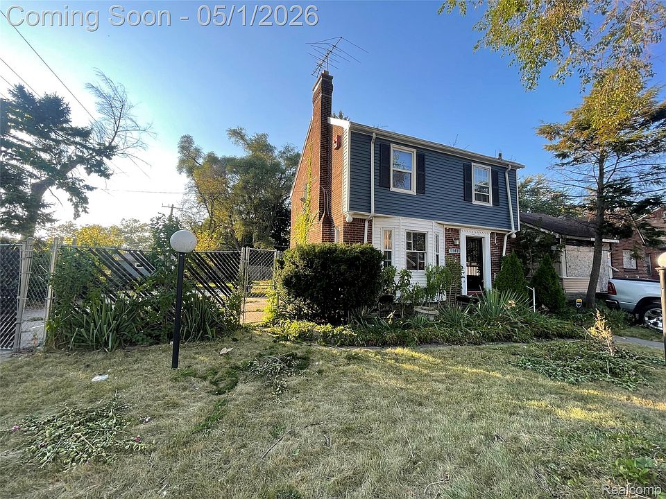 1st image of 10731 Roxbury St