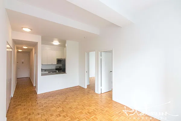 Rented by Platinum Forbes Global Properties | media 6