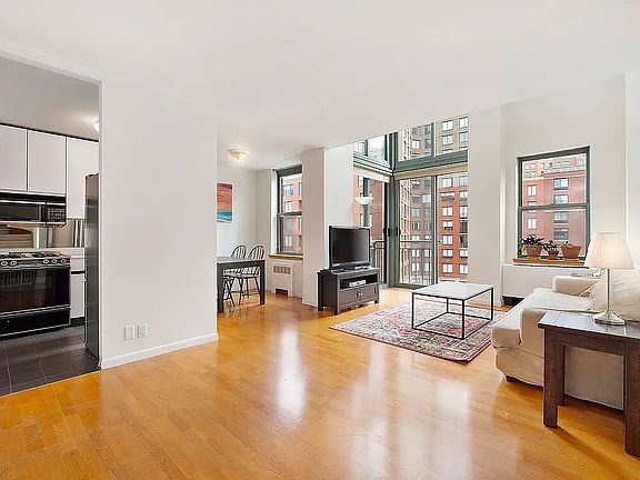 3rd image of 21 S End Ave #624/724