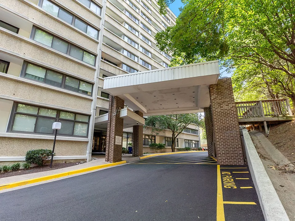 5911 Edsall Rd #201