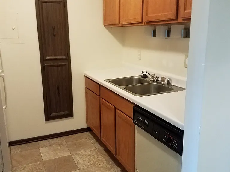 820 S Lincoln Ave — Photo 16