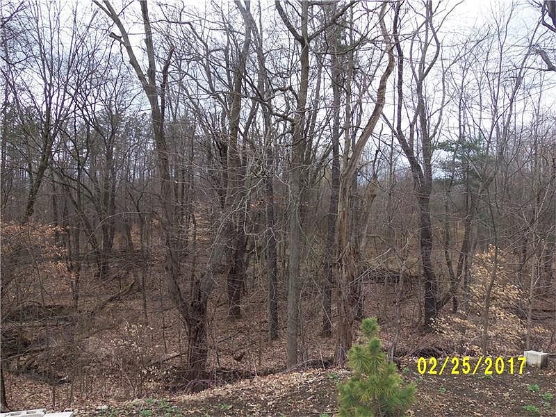 2nd image of 2961 S Hermitage Rd