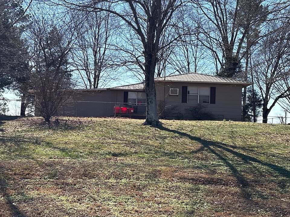 1st image of 2949 Sidonia Rd