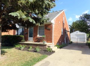 15625 Moore Ave, Allen Park, MI 48101
