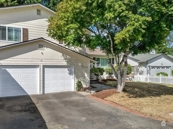 11910 SE 210th Place, Kent, WA 98031