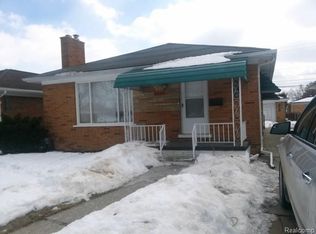 17440 Veronica Ave, Eastpointe, MI 48021
