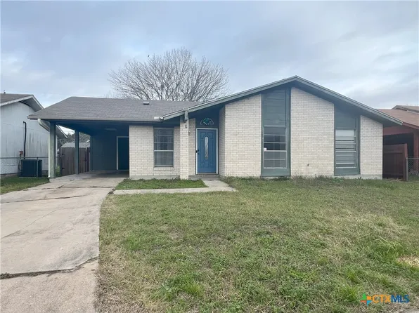3502 Gayle St, Victoria, TX 77901