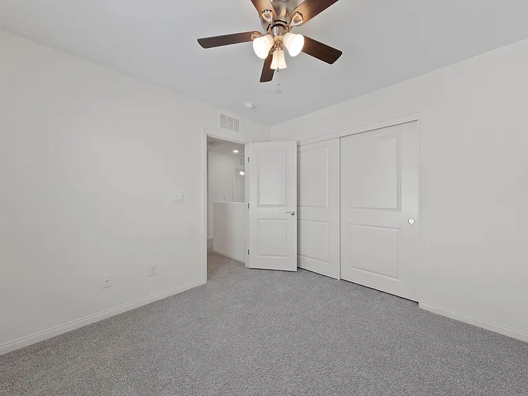 412 Canary Song Dr — Photo 29