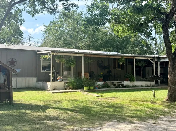 952 Timber Rdg, Caldwell, TX 77836