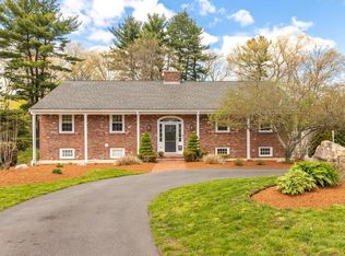 10 Smithshire Ests, Andover, MA 01810