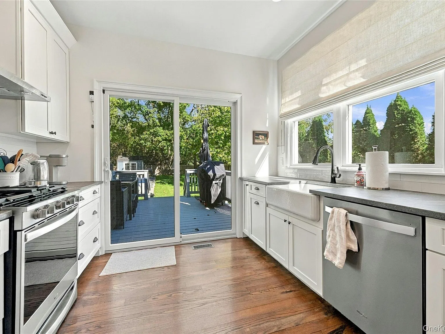 3 bed, 2.5 bath, 2103 sqft, $10,000 — Photo 4