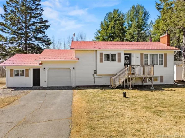 8 Duplisea Rd, Blissville, NB E5L 1R9