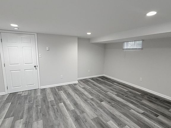 3rd image of 168 Shadeland Ave #2
