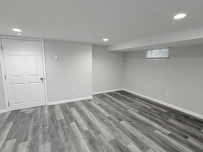 Gorgeous Renovated Private Home in Drexel Hill, PA — Photo 4