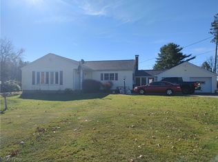 2491 Cambridge Rd, Coshocton, OH 43812