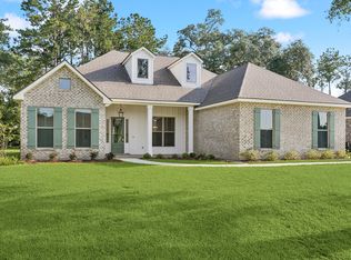 302 Stewart Point, Picayune, MS 39466