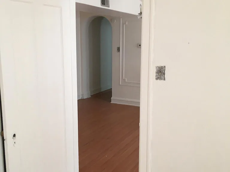 8350 S Maryland Ave #1 — Photo 5